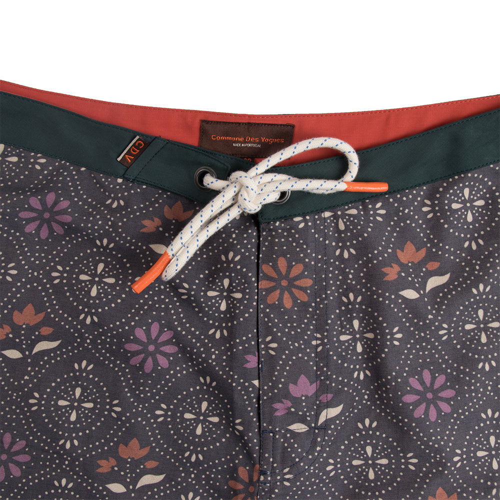 Commune Des Vagues Chest High Mens Boardshorts, view 3