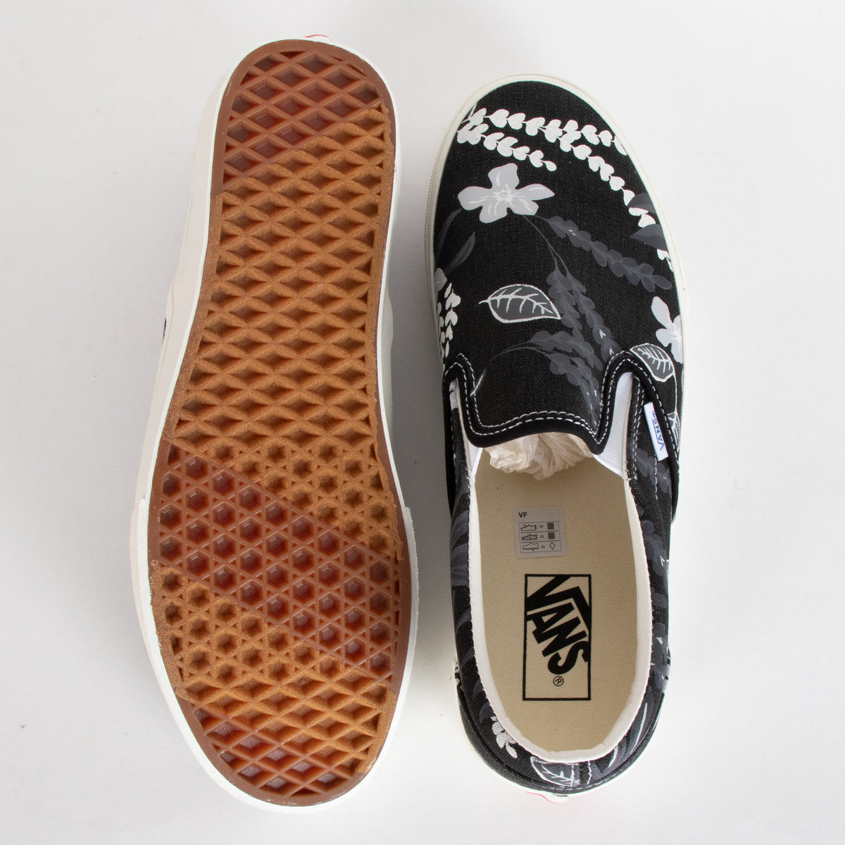 Vans Classic Slip-On Mens Shoes