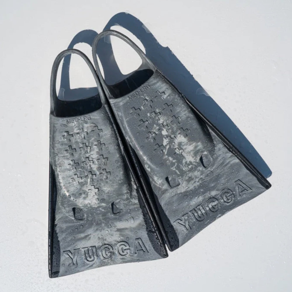 Yucca Obsidian Swim Fins