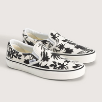 Vans Classic Slip-On Womens Shoes
